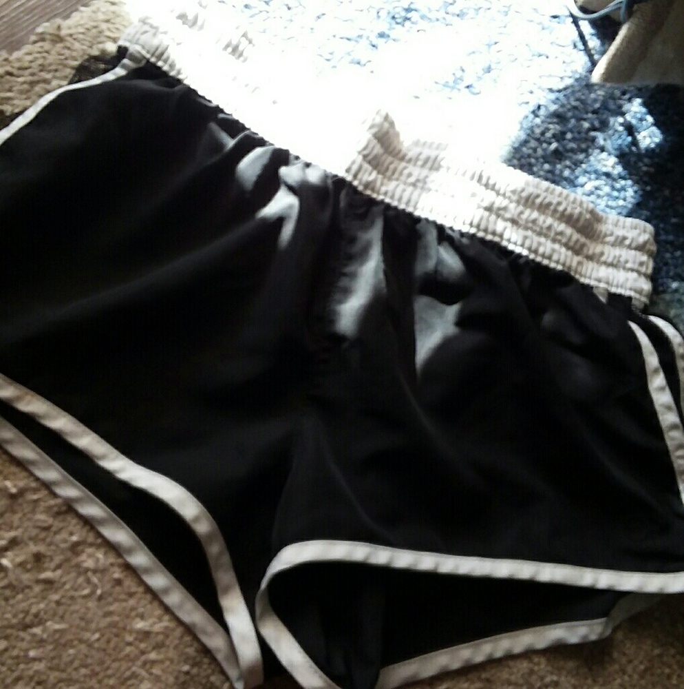 Athletic shorts